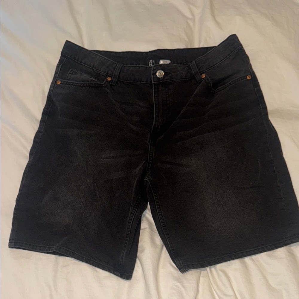 H&M Black Jean Shorts Cut-Off Style